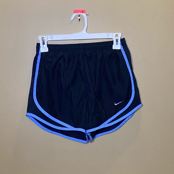 Nike Pants - Nike Women’s Running shorts